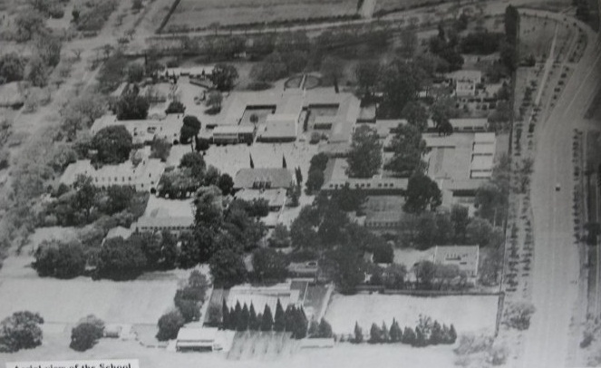1983_aerial_school