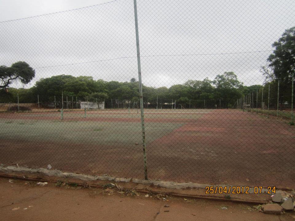 2012_tenniscourt