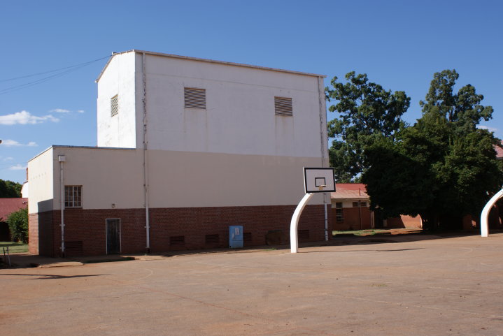 2013_milton_as_bdg_schoolhall_stage
