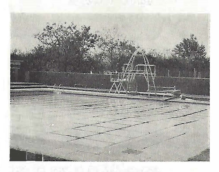 1970_swimming_pool