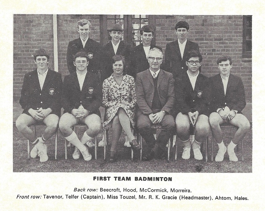 1975_badminton